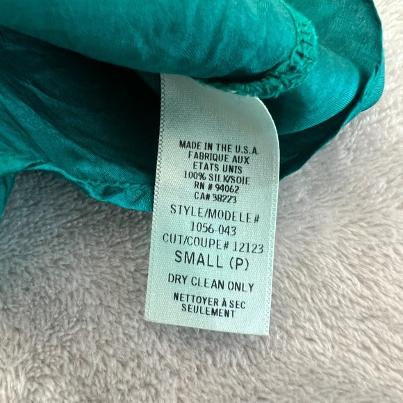 Vtg Womens Y2K Boho Silk Tank Top Sz S Hippie Lightweight Shark Bite Colorful - Picture 9 of 10